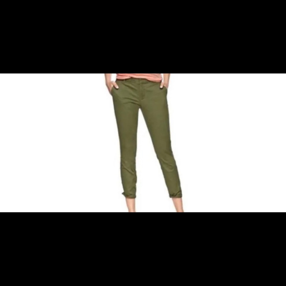 GAP Cropped Army Green Chinos